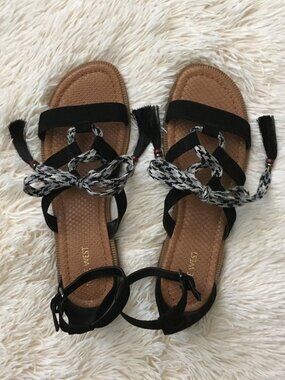 Nine West Flat Black Lace Up Sandals